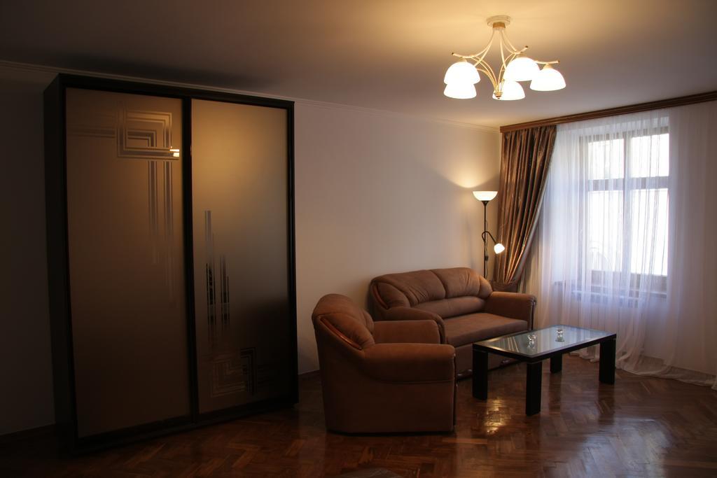 Apartment on Virmenska street 2 Lviv Exteriör bild